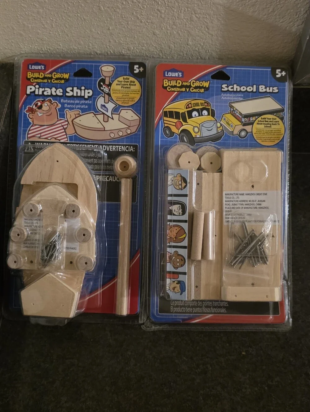 Lowe's Build and Grow Set School Bus and Pirate Ship Construction Kit Ages 5+